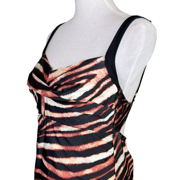 Antonio Melani NWT Tiger Animal Print Underwire Cut Out Tankini Swimsuit Top - Picture 5 of 13
